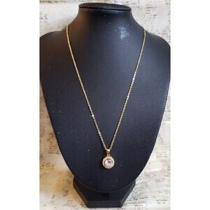 Cate & Chloe - Beautiful, Sparkling Rhinestone Pendant - High-end Old Money Look